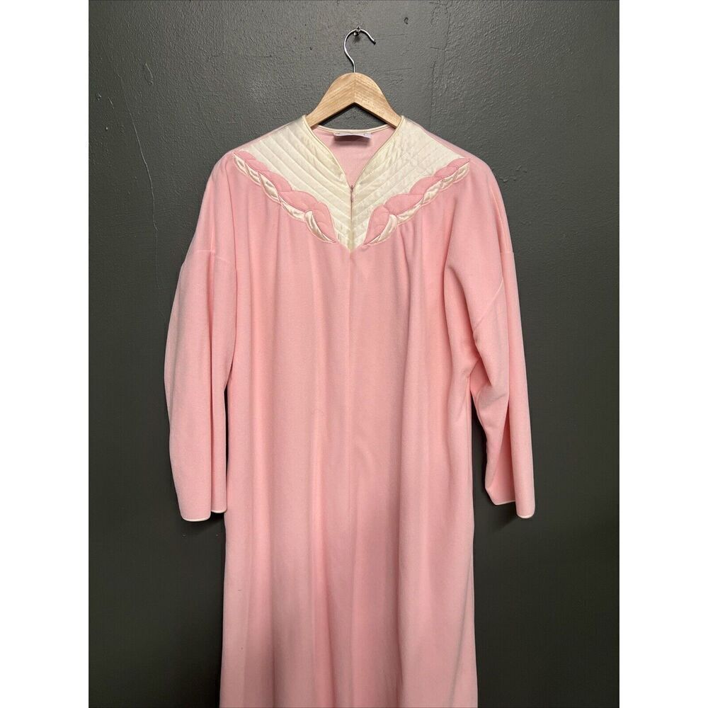 Vintage Vanity Fair Large Pink Sleep Night Gown USA Womens Large